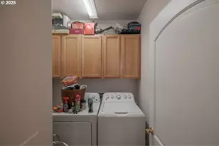 1036 9th St, Florence, OR 97439 - Photo 21