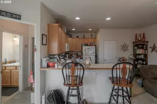 1036 9th St, Florence, OR 97439 - Photo 13