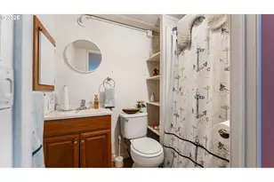 91323 Sandstone Ln, Coos Bay, OR 97420 - Photo 11