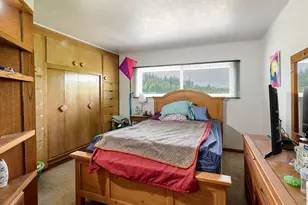 5724 S Anderson Rd, Aurora, OR 97002 - Photo 17