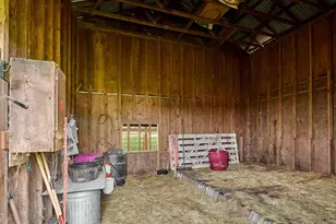 5724 S Anderson Rd, Aurora, OR 97002 - Photo 31