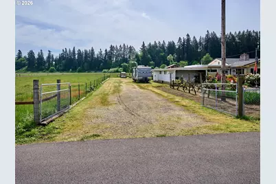 5724 S Anderson Rd, Aurora, OR 97002 - Photo 41