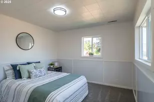 176 SE Hoover Ave, Roseburg, OR 97470 - Photo 21