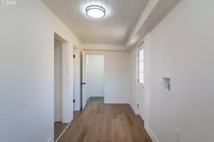 176 SE Hoover Ave, Roseburg, OR 97470 - Photo 29