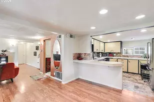 11821 SE Yamhill St, Portland, OR 97216 - Photo 7