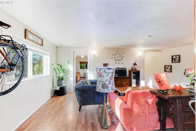 11821 SE Yamhill St, Portland, OR 97216 - Photo 5