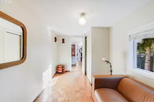 11821 SE Yamhill St, Portland, OR 97216 - Photo 15