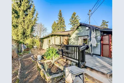 11821 SE Yamhill St, Portland, OR 97216 - Photo 1