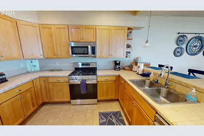 29026 Vizcaino Ct, Gold Beach, OR 97444 - Photo 9