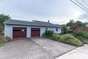1332 Bayview St, North Bend, OR 97459 - Photo 39
