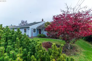 1332 Bayview St, North Bend, OR 97459 - Photo 45