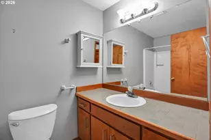 9703 SW 51st Ave, Portland, OR 97219 - Photo 21