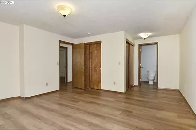 9703 SW 51st Ave, Portland, OR 97219 - Photo 19