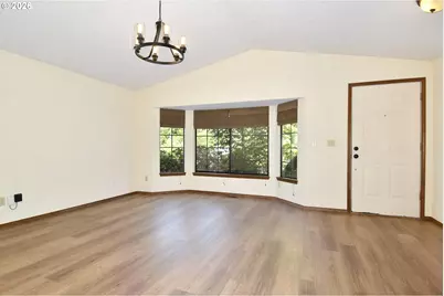 9703 SW 51st Ave, Portland, OR 97219 - Photo 7