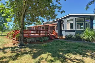30704 SE Folsom Rd, Eagle Creek, OR 97022 - Photo 5