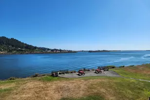 94304 Wedderburn Loop, Gold Beach, OR 97444 - Photo 3