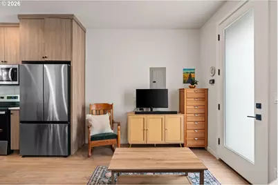 64 NE Stanton St, Portland, OR 97212 - Photo 9
