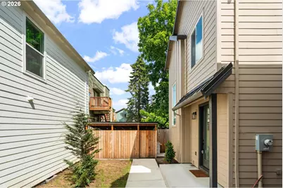 64 NE Stanton St, Portland, OR 97212 - Photo 25