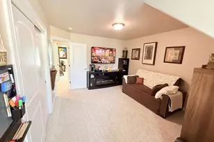 419 NE 169th Ave, Vancouver, WA 98684 - Photo 9