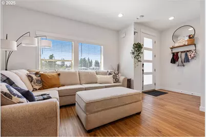 16615 SE Sunshower Pl, Happy Valley, OR 97086 - Photo 9