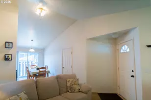 3370 Marion St SE, Albany, OR 97322 - Photo 9