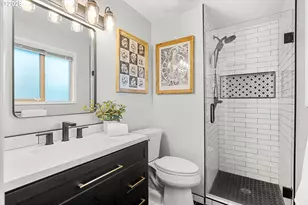 5226 SW Taylors Ferry Rd, Portland, OR 97219 - Photo 19