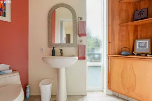 4300 Briar Knob Loop NE, Scotts Mills, OR 97375 - Photo 11