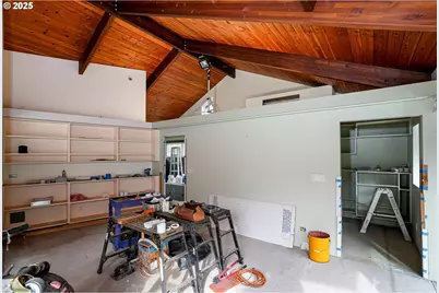 4300 Briar Knob Loop NE, Scotts Mills, OR 97375 - Photo 35