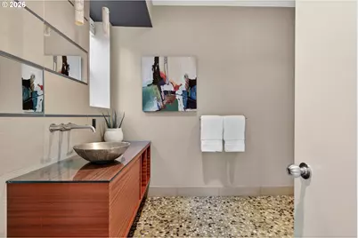 7616 NW Thompson Rd, Portland, OR 97229 - Photo 17