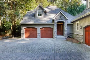1261 SW Underhill Rd, Portland, OR 97219 - Photo 37
