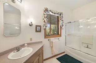 23350 NW Mt Richmond Rd, Yamhill, OR 97148 - Photo 31