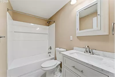 303 Dehaven St, Milton-Freewater, OR 97862 - Photo 25