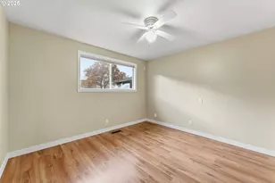 303 De Haven St, Milton-Freewater, OR 97862 - Photo 17