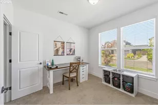 8525 N 1st St, Ridgefield, WA 98642 - Photo 9
