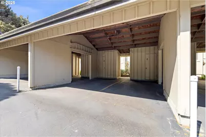2335 NW Inlet Ave #7, Lincoln City, OR 97367 - Photo 27