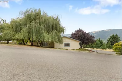 129 Luke Ct, Myrtle Creek, OR 97457 - Photo 43