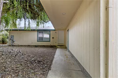 129 Luke Ct, Myrtle Creek, OR 97457 - Photo 3