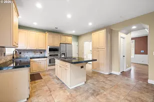 16707 SE Baldry St, Portland, OR 97236 - Photo 19