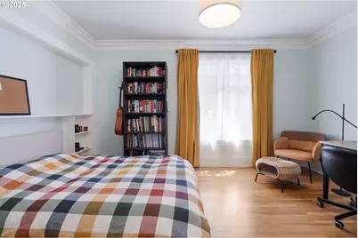 1811 NW Couch St #210, Portland, OR 97209 - Photo 5