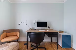 1811 NW Couch St, Portland, OR 97209 - Photo 7