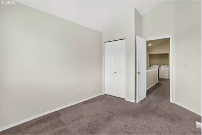 20452 Hoodview Ave, West Linn, OR 97068 - Photo 17