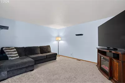 126 Westminster Dr, Kelso, WA 98626 - Photo 19