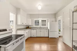 1154 Park Ave, Coos Bay, OR 97420 - Photo 15