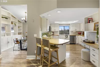 2412 NE 154th Cir, Vancouver, WA 98686 - Photo 5