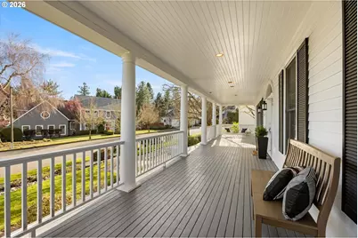 19865 Bellevue Way, West Linn, OR 97068 - Photo 9