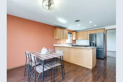 1700 SW Alexandria St, McMinnville, OR 97128 - Photo 11