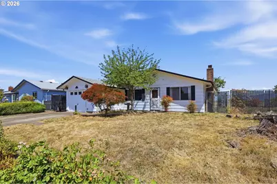 395 Park Ln, Harrisburg, OR 97446 - Photo 3