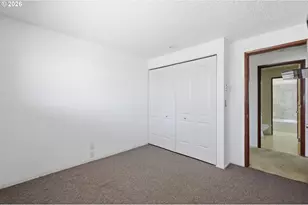 395 Park Ln, Harrisburg, OR 97446 - Photo 23