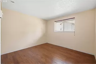 395 Park Ln, Harrisburg, OR 97446 - Photo 27