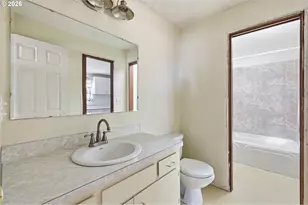 395 Park Ln, Harrisburg, OR 97446 - Photo 33